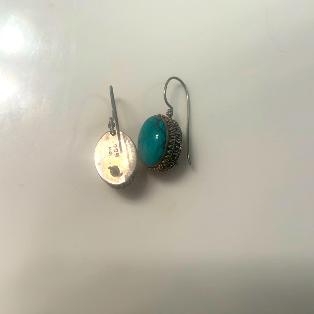 Authentic turquoise and sterling silver gorgeous earrings 1”